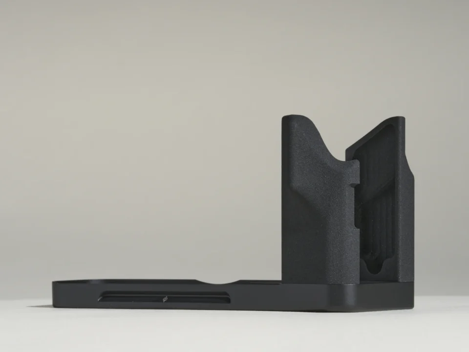 AGX106 (Black Coated)