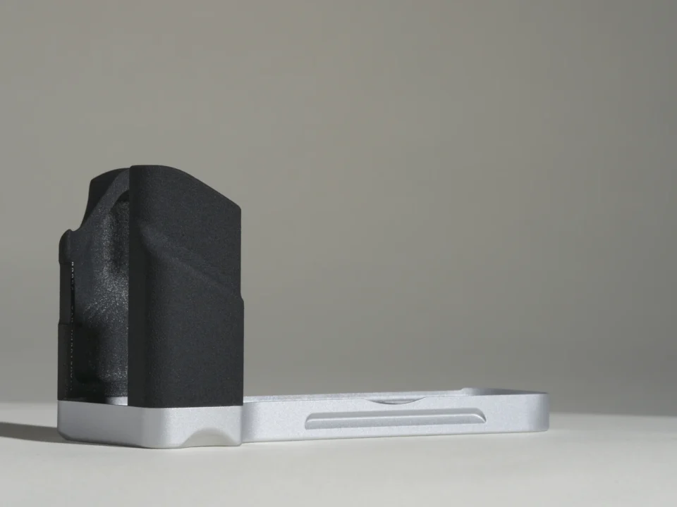 AGX106 (Silver Coated)