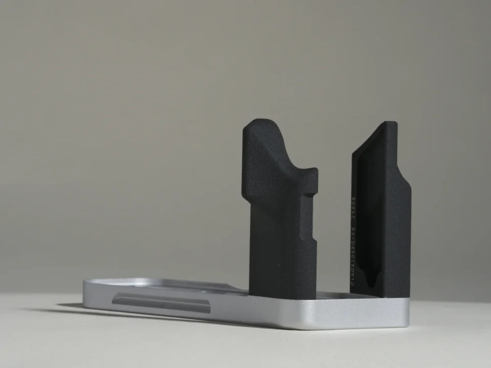 AGX106 (Silver Coated)