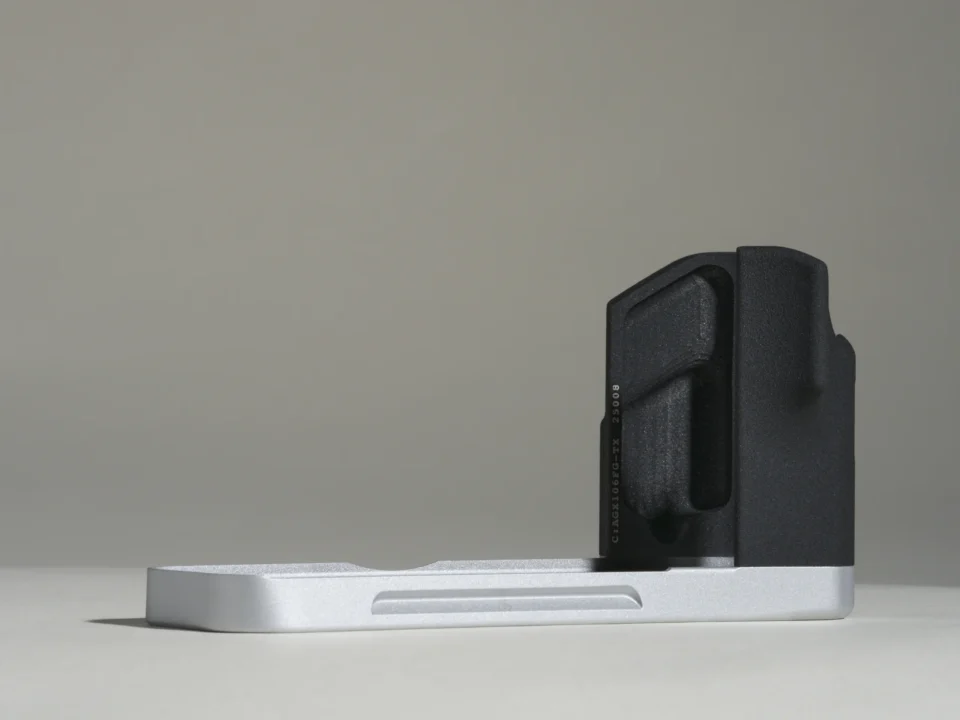 AGX106 (Silver Coated)