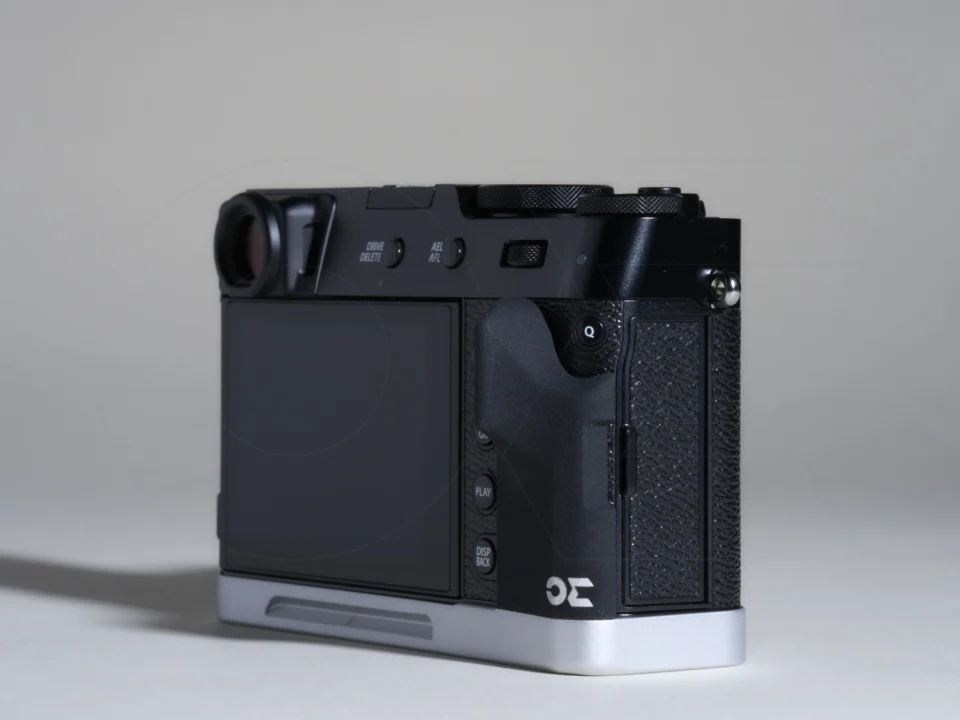 AGX106 Core (Black/Silver Coated)