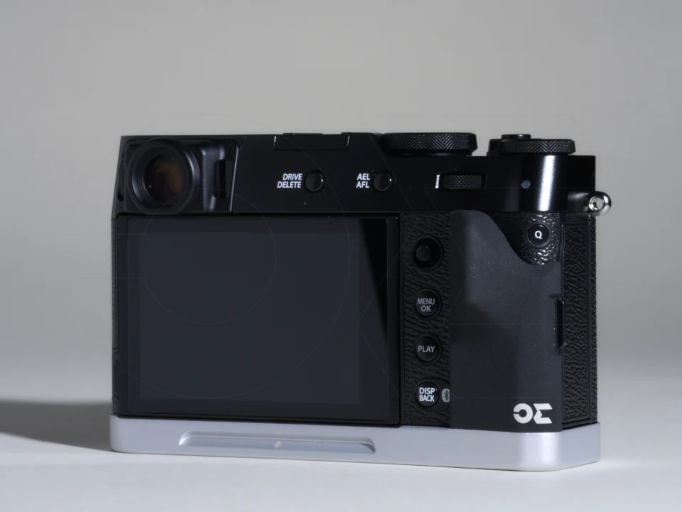 AGX106 Core (Black/Silver Coated)