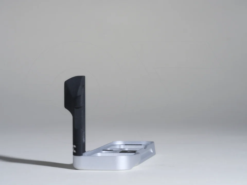 AGX106 Core (Black/Silver Coated)