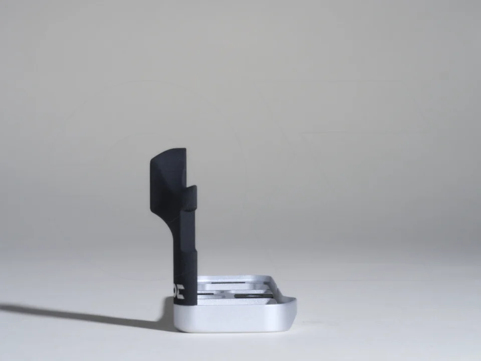 AGX106 Core (Black/Silver Coated)