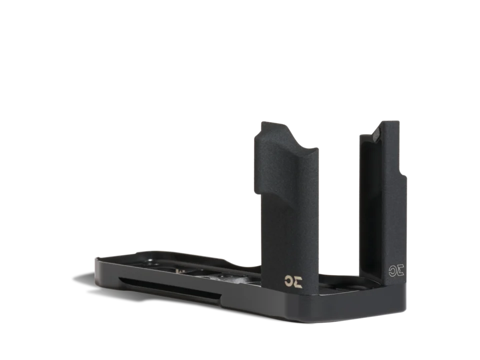 AG100RF (Black / Silver coated)