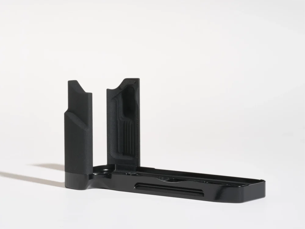 AG100RF (Black / Silver coated)