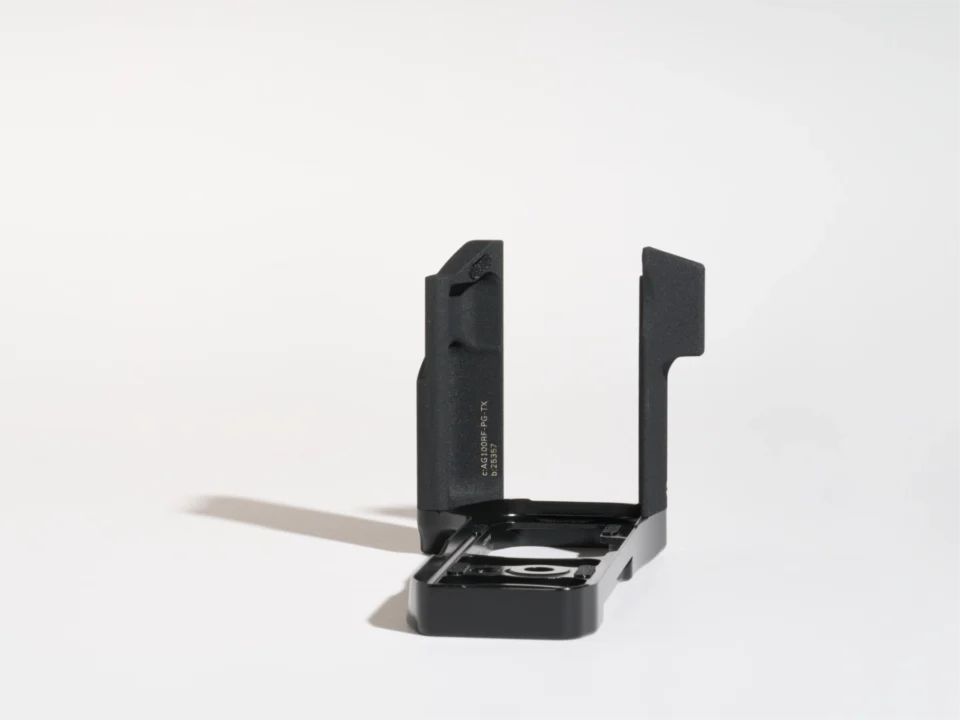 AG100RF (Black / Silver coated)