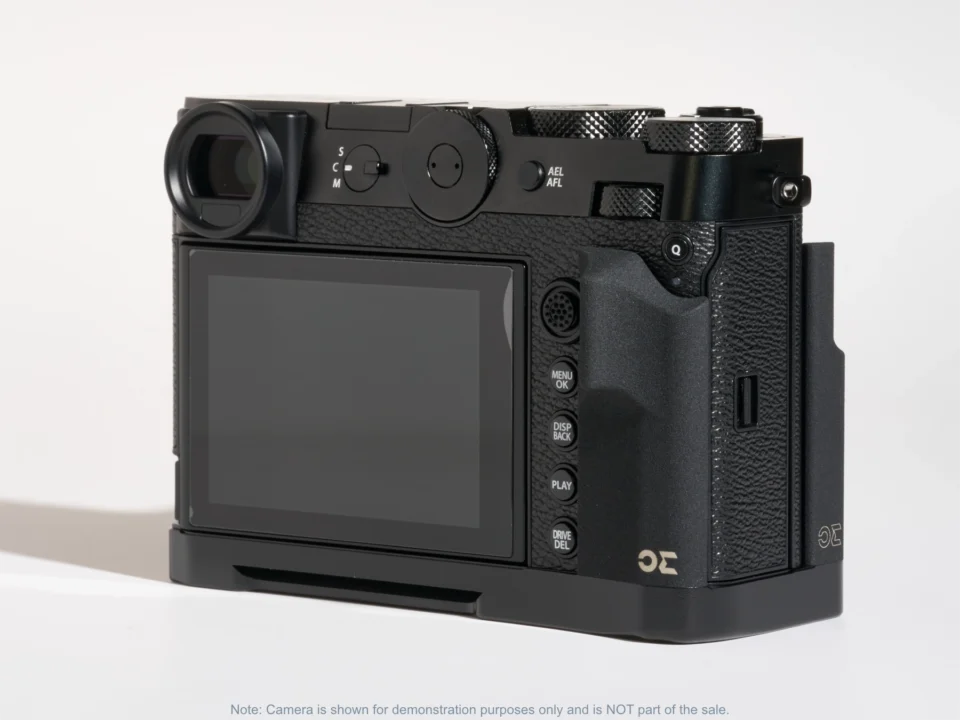 AG100RF (Black / Silver coated)