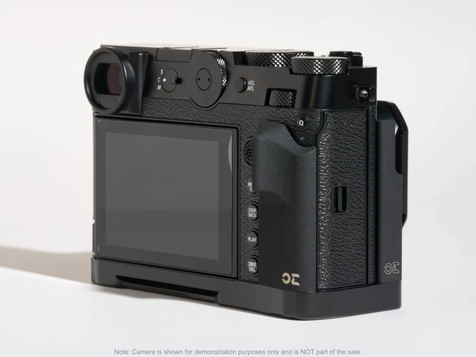 AG100RF (Black / Silver coated)