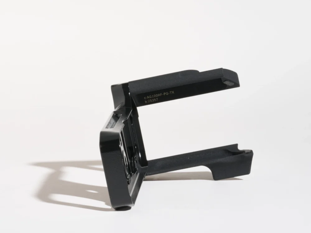 AG100RF (Black / Silver coated)