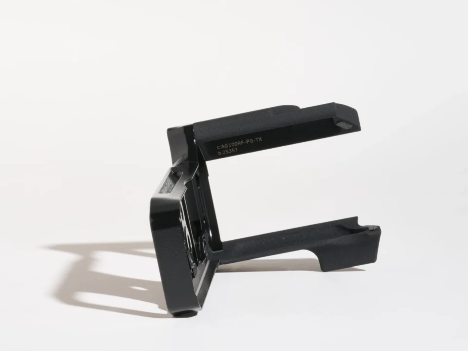 AG100RF (Black / Silver coated)