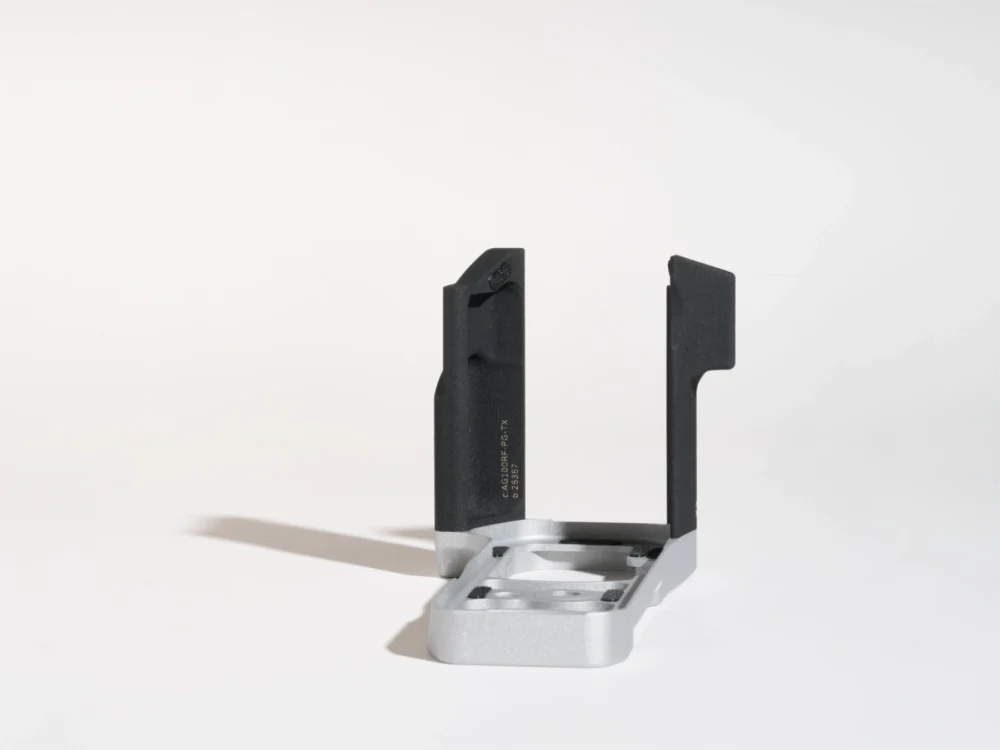 AG100RF (Black / Silver coated)