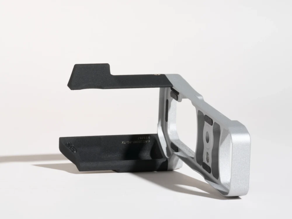 AG100RF (Black / Silver coated)