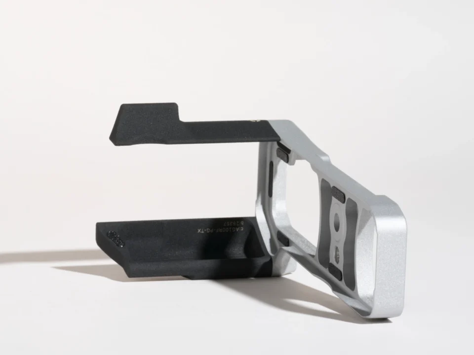 AG100RF (Black / Silver coated)