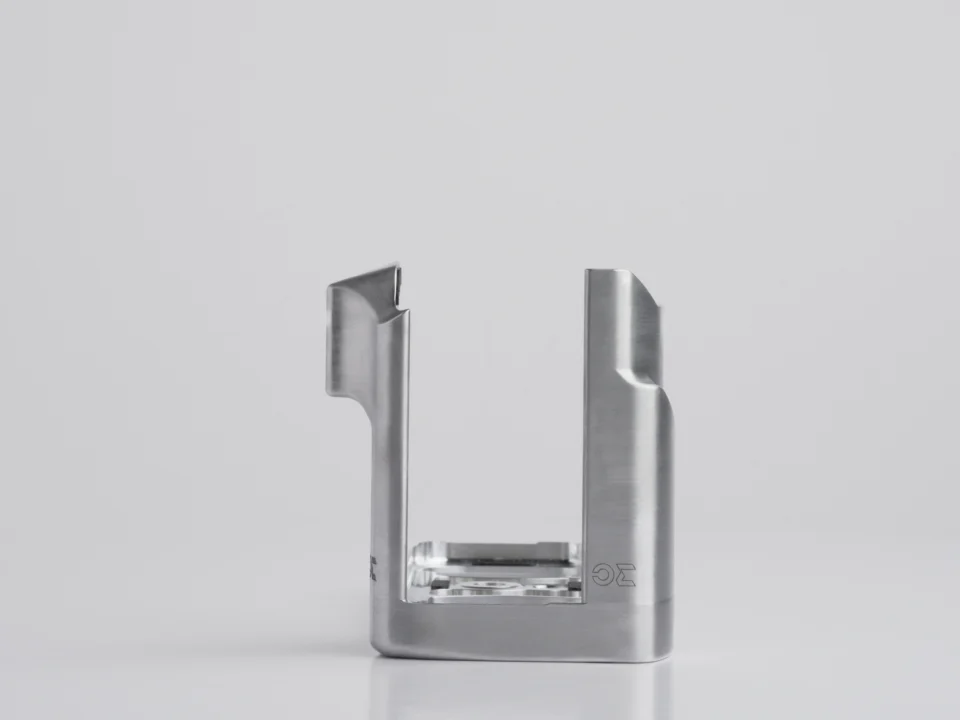 AG100RF (Bare Aluminium)