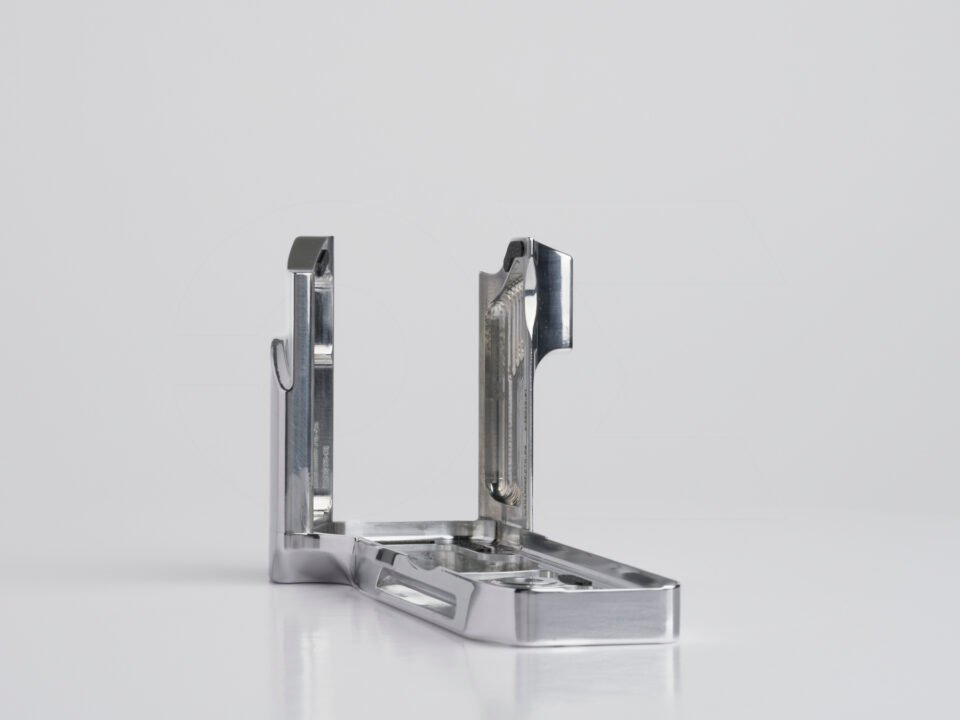 AG100RF (Bare Aluminium)